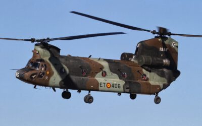 INDRA stattet CH-47F Chinook mit Selbstschutzsystem aus