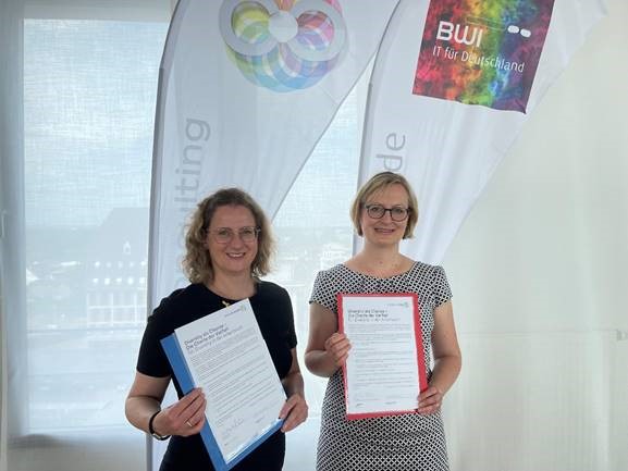 Gemeinsam Flagge zeigen: BwConsulting und BWI unterzeichnen Charta der Vielfalt