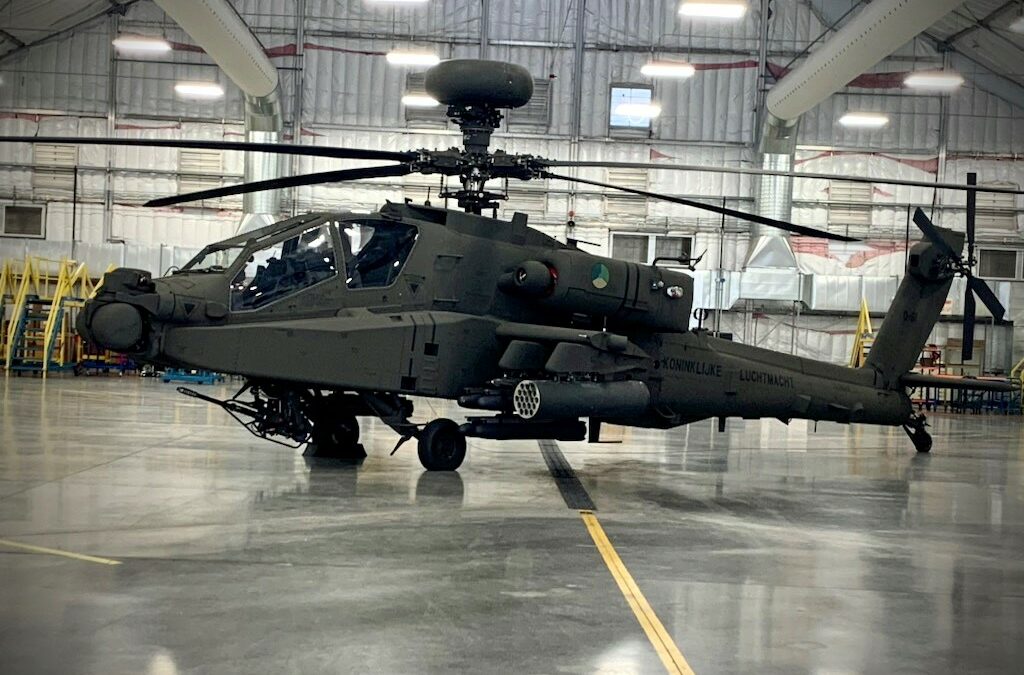 Boeing liefert ersten aufgerüsteten AH-64E Apache an die Königlich Niederländische Luftwaffe aus