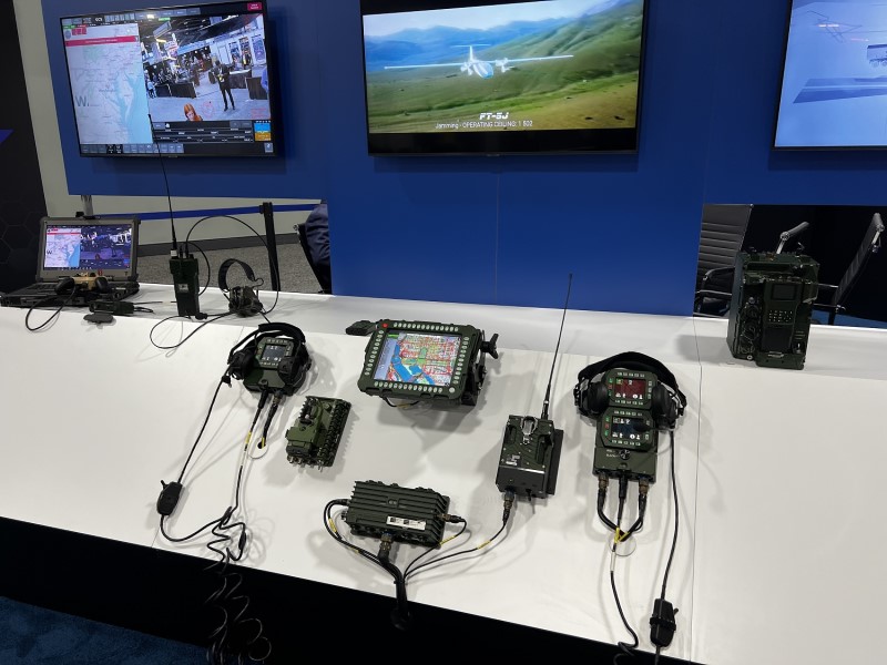 FONET MK2 UND SILENT NETWORK DER WB GROUP FEIERN PREMIERE AUF DER AUSA 2022