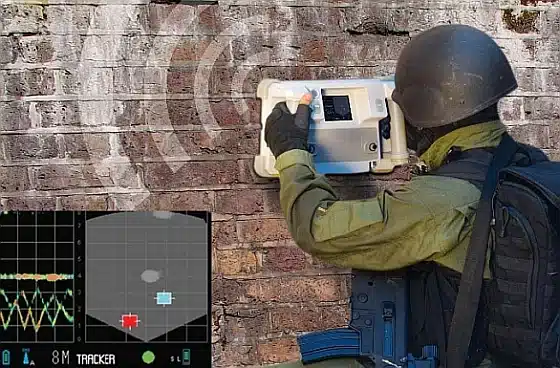 The TTWS-Technologie ermöglicht das rasche Erkennen und Einschätzen von Gefährdungen bei hoch riskanten Spezialkräfteeinsätzen.