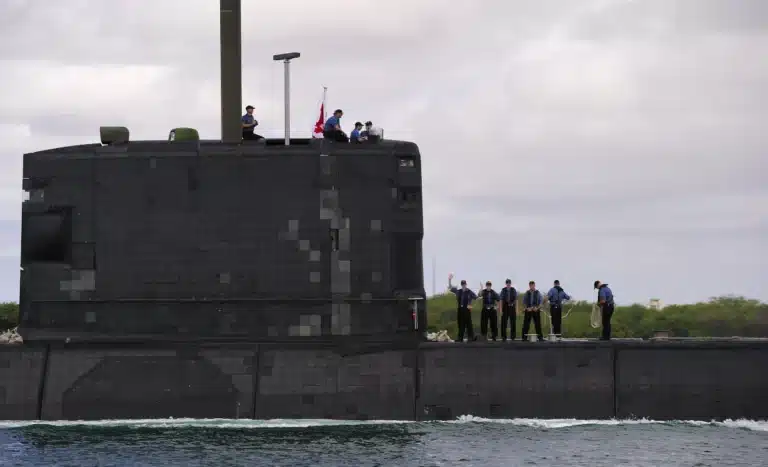 Das kanadische Uboot-Programm CPSP sieht bis 2035 den Ersatz der vier von Großbritannien übernommenen diesel-elektrischen Uboote der UPHOLDER- bzw. VICTORIA-Klasse durch bis zu zwölf neue konventionell angetriebene Uboote vor. Fotos: Königlich Kanadische Marine